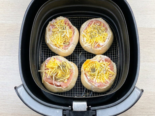Gefüllte Kaiserbrötchen aus dem Airfryer